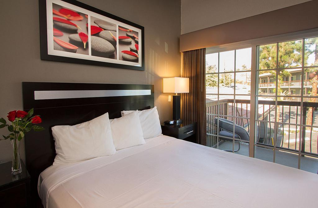 Granada Inn San Fernando Phòng bức ảnh